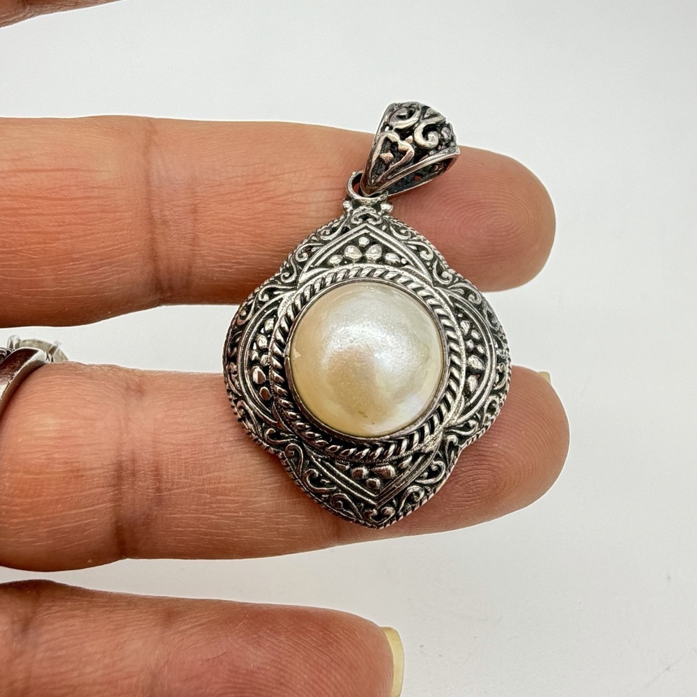 Bali Legacy‎ White Mabe Pearl Pendant Sterling Silver 925